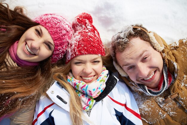 freundliche Menschen Frau Winter Porträt