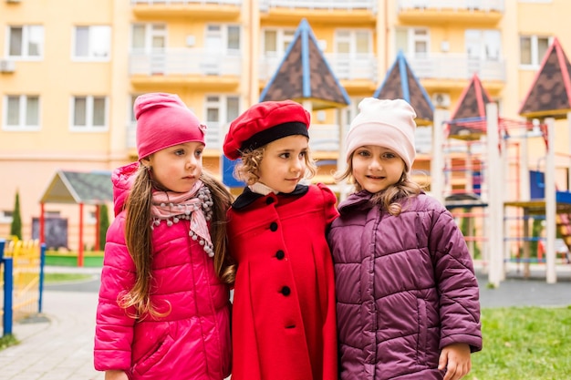 Freundschaft unter Mädchen in sehr frühem Alter