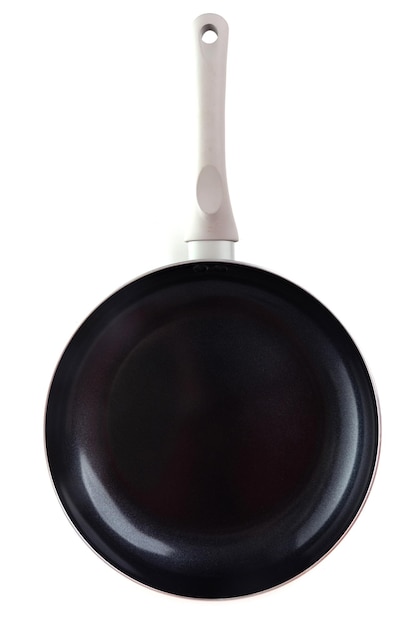 Frigideira preta redonda clássica com alça cinza e revestimento antiaderente sobre fundo branco