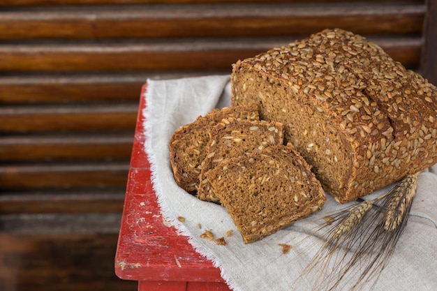 Frisch gebackenes Roggenbrot