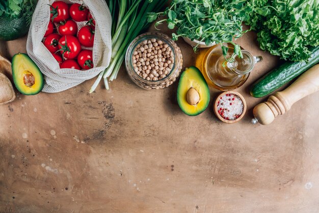 Frische Bio-Zutaten für gesundes Kochen.