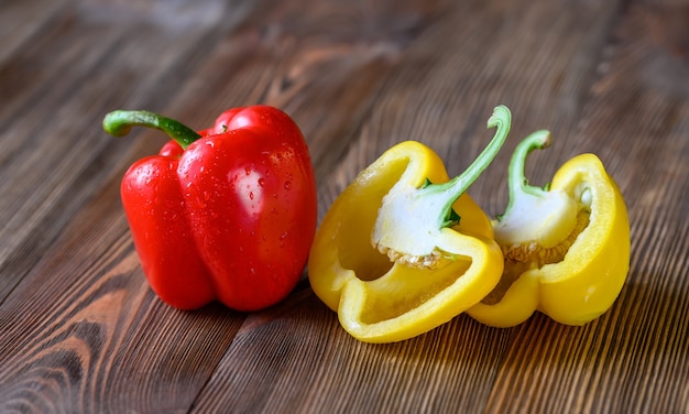 Frische bunte Paprika