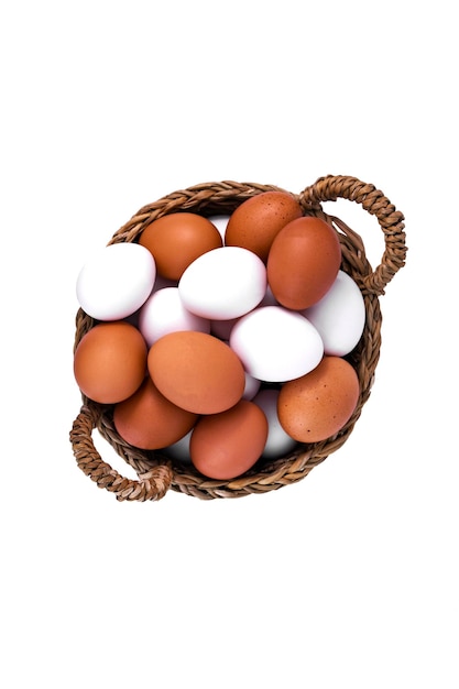 Frische Eier in einem Korb