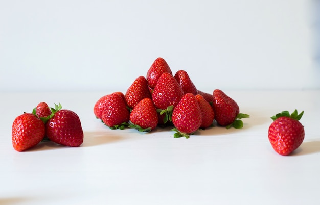 frische Erdbeeren Berg