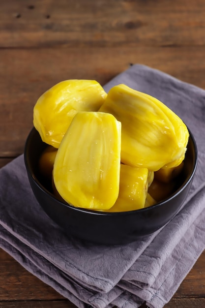 Frische gelbe Jackfruit oder Nangka