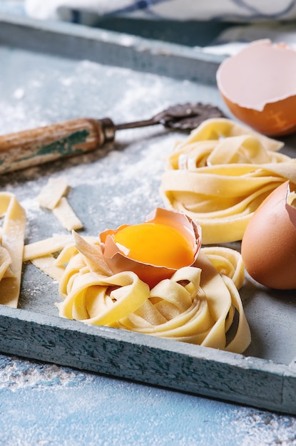 Frische hausgemachte Pasta Tagliatelle