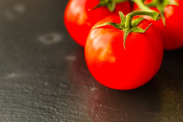 Frische rote Tomaten