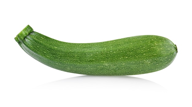 Frische Zucchini isoliert auf weißem Hintergrund