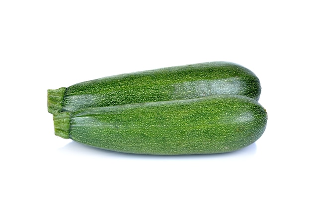 Frische Zucchini isoliert