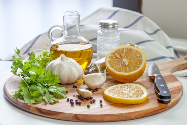 Frische Zutaten zum Kochen