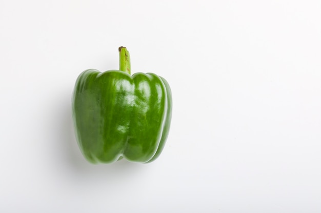 Frischer grüner Paprika (Paprika)