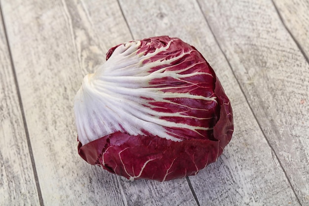 Frischer Radicchio-Salat