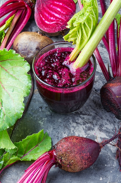 Frischer Rote-Bete-Smoothie