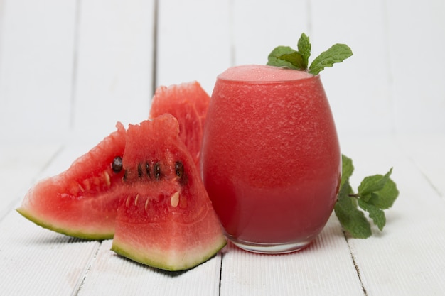 Frischer selbst gemachter Wassermelonensaft