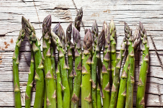 Frischer spargel