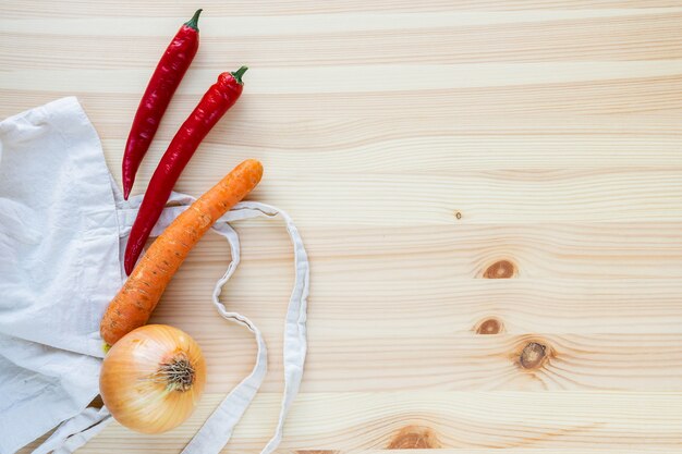 Frisches Gemüse aus dem Garten, Draufsicht