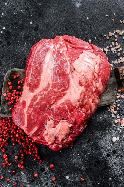 Frisches Marmorsteak aus rohem Rindfleisch