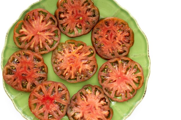 Frisches Tomatencarpaccio mit Olivenöl