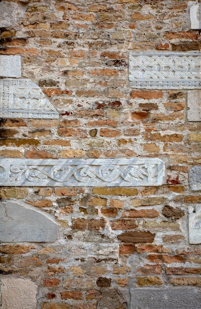 Friso en la pared de la Basílica de Santa Maria Assunta, Aquileia, Italia