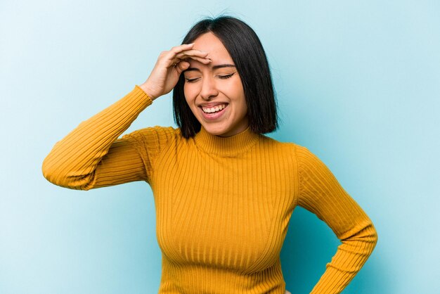 Fröhliches Lachen viel Glückskonzept