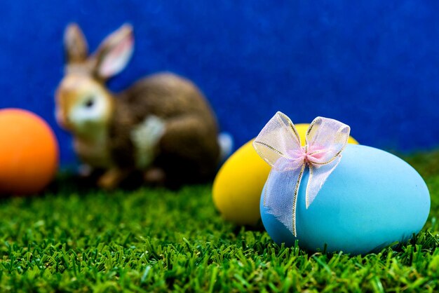 Frohe Ostern, Hase und Ei, Christen weltweit feiern