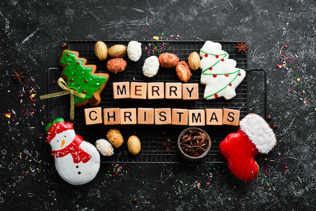 Frohe Weihnachten Süßigkeiten Lebkuchen und Bonbons Banner Ansicht von oben Süße Bar