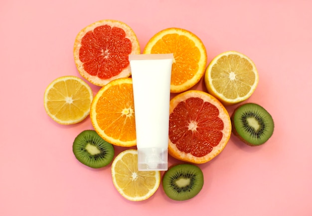 Frucht-Vitamin-C-Gesichtscreme-Serum-Aromatherapie-Anti-Aging-Naturkosmetik-Modellflasche