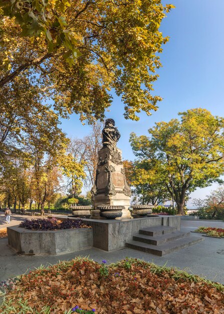 Frühherbst am Odessa Seaside Boulevard in der Ukraine