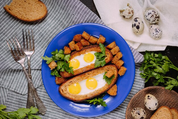 Frühstück mit Wachteleiern