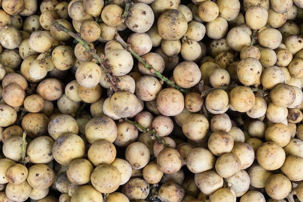 Fruta deliciosa de Wollongong en el mercado en Tailandia