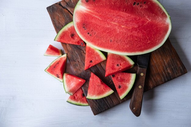 Fruta fresca de sandía en la mesa