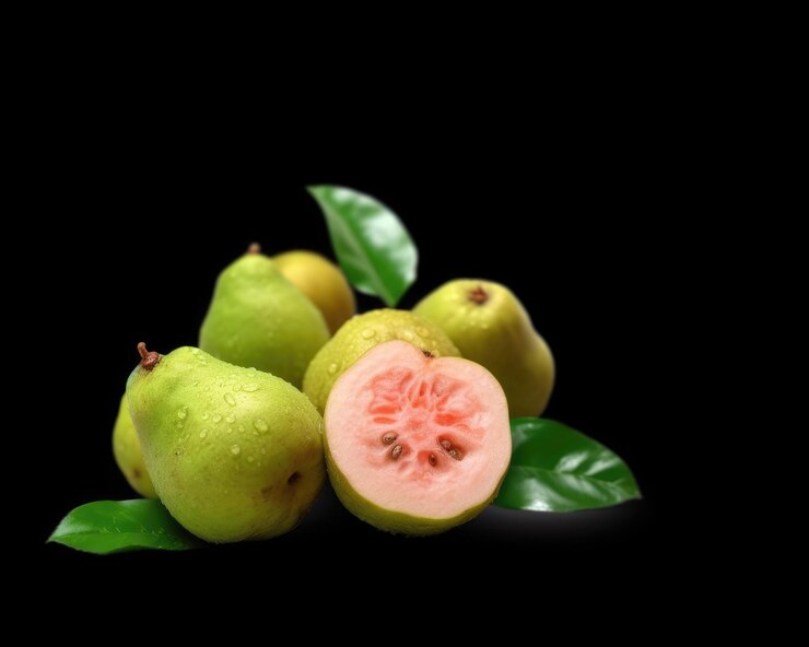 Fruta de guayaba con fondo de estudio