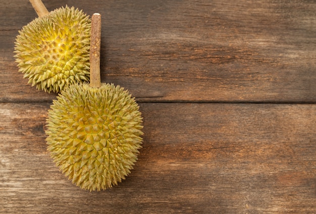 Fruta tropical durian del sudeste asiático muy popular en Tailandia.