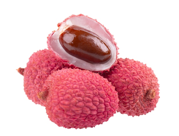 Frutas de lichia isoladas em fundo branco Frutas maduras frescas exóticas tropicais Litchi chinensis Traçado de recorte