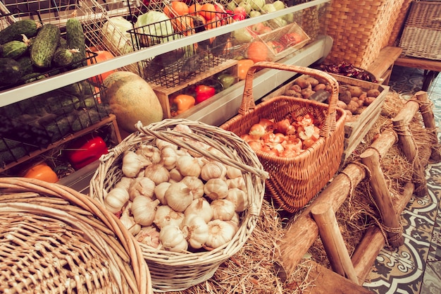 Frutas e vegetais frescos