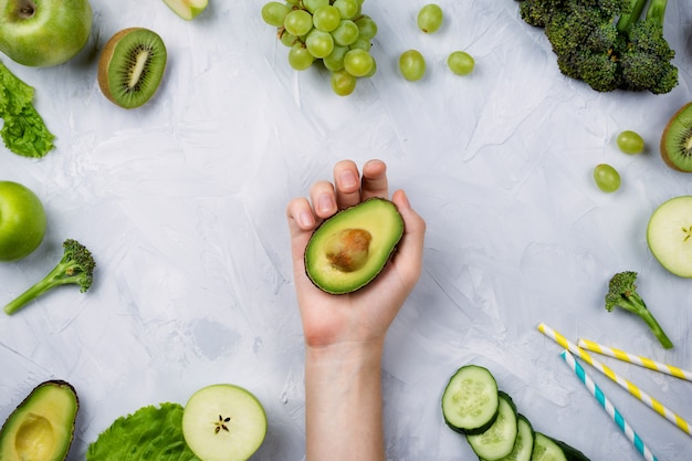 Frutas e vegetais verdes