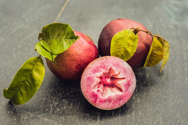 Frutas frescas de Chrysophyllum cainito