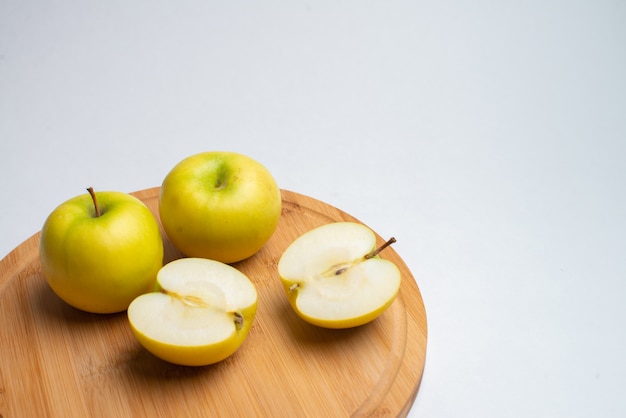 Frutas para a saúde, frutas frescas, frutas de fitness, maçã vermelha e amarela