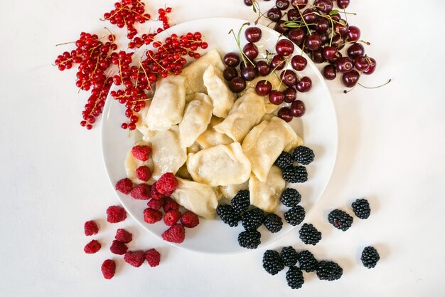 Frutos do vegetariano de comida artesanal cozinhando conceito de refeição culinária de restaurante