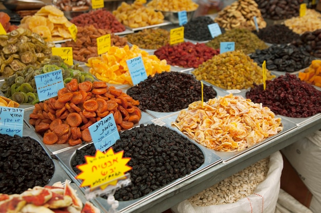 Frutos secos en el mercado de Jerusalén, Israel