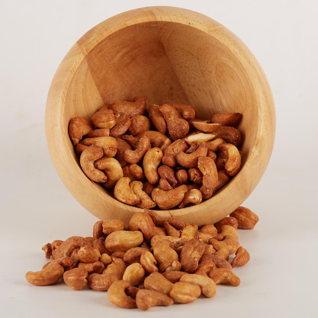 Frutos secos snacks cacahuetes avellanas granos garbanzos anacardos almendras nueces