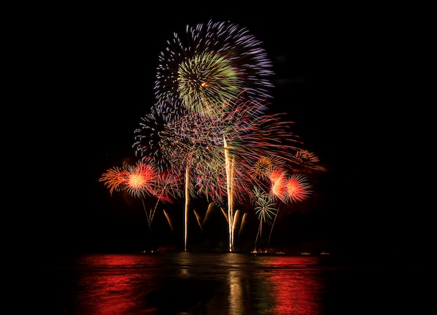 Fuegos artificiales en el día del padre