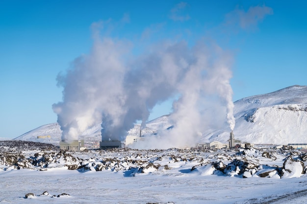 Fuentes de energía renovable Central térmica en Islandia Energía limpia Producción de electricidad en el norte