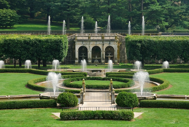 fuentes en jardin