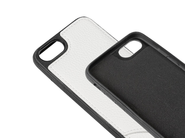 Funda de cuero blanco para iphone aislado sobre fondo blanco.