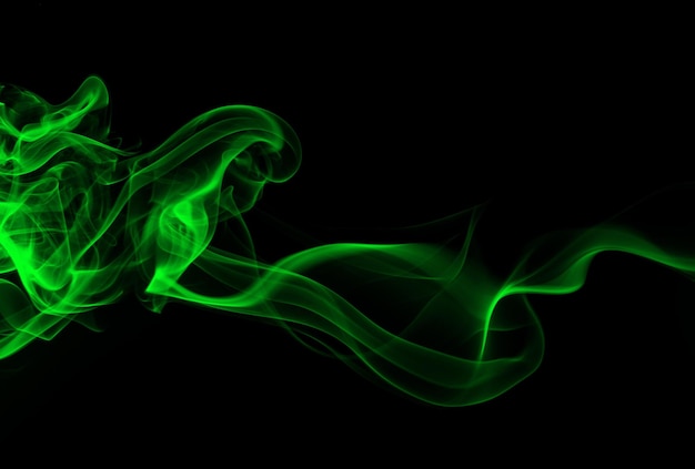 Fundo abstrato de fumaça verde para o conceito de escuridão de design