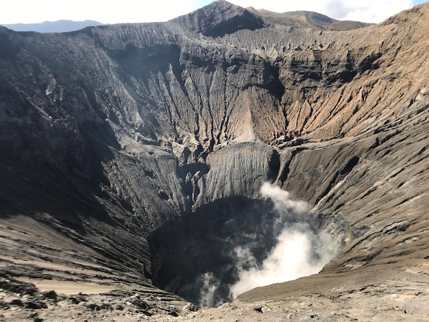 Fundo da cratera do Monte Bromo