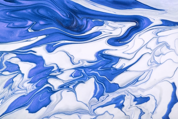 Fundo de arte fluido abstrato cores azul marinho e branco mármore líquido pintura acrílica com gradiente de safira