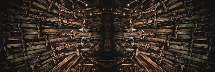 Foto fundo de espadas de cavaleiro de metal banner panorâmico da web com espaço para cópia o conceito cavaleiros