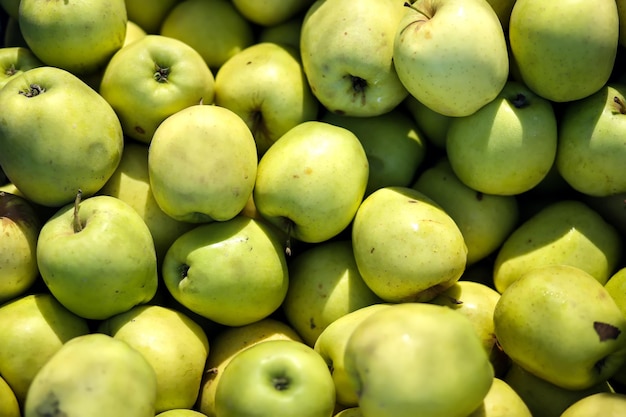Fundo de maçãs verdes Produtos frescos orgânicos saudáveis Fechar